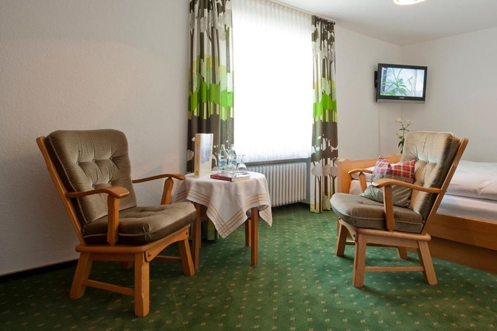 Landhotel Sauerlaender Hof Eslohe Kamer foto